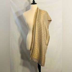 Louis Vuitton Monogram Shawl in Gold and Gray